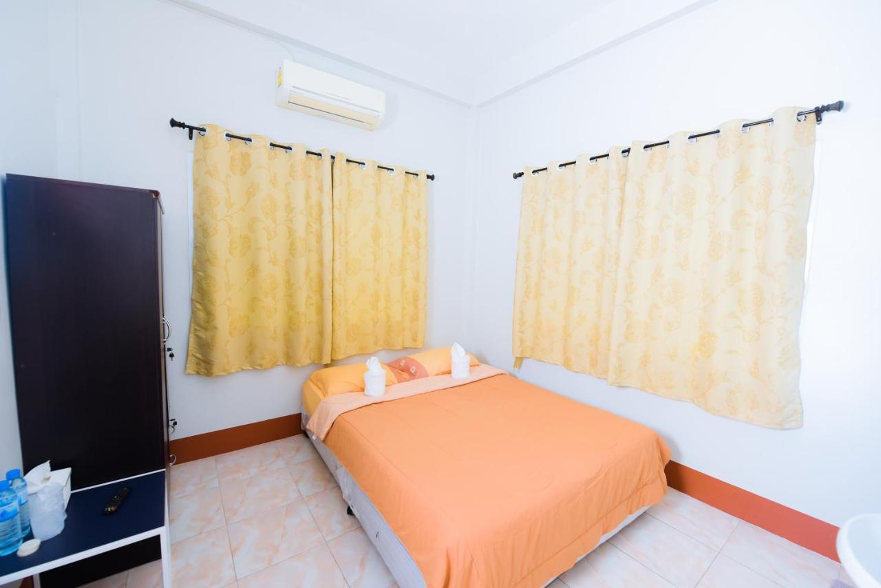 Hotel Nadpob Mansion Surat Thani Exteriér fotografie